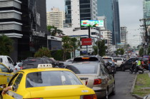 Negotiating with Taxi drivers in Panama City